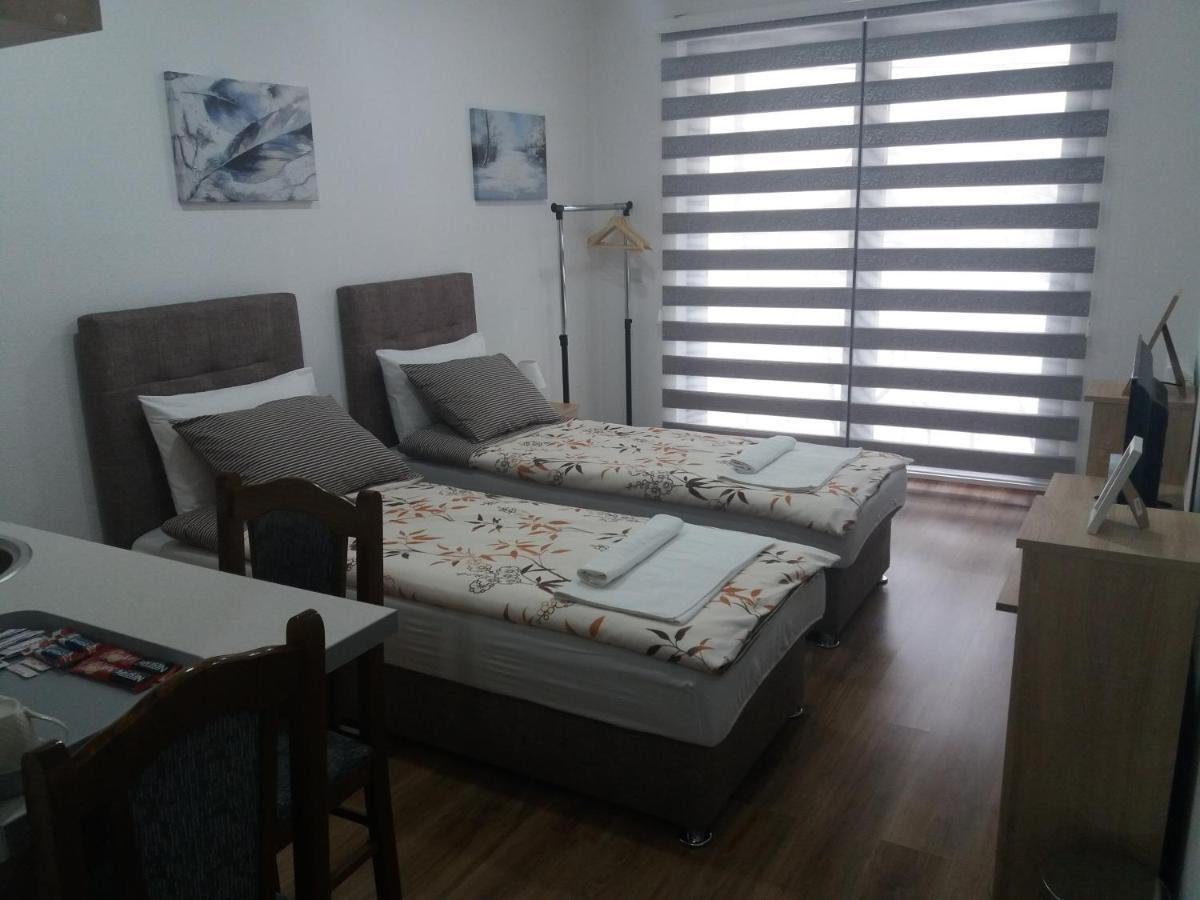 Apartment Karic Aerodrom Tuzla *