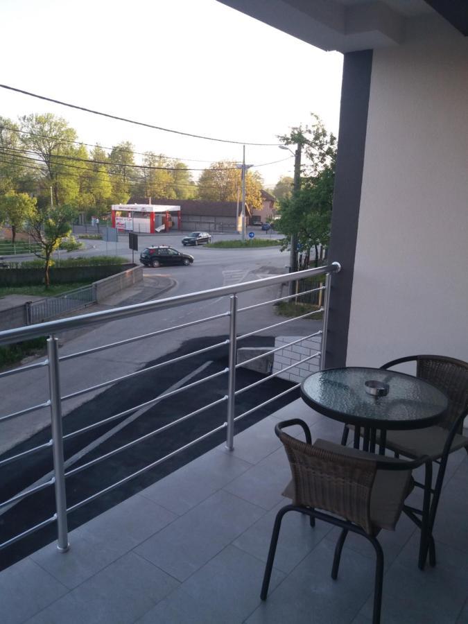 Karic Aerodrom Tuzla Apartment Dubrave Gornje